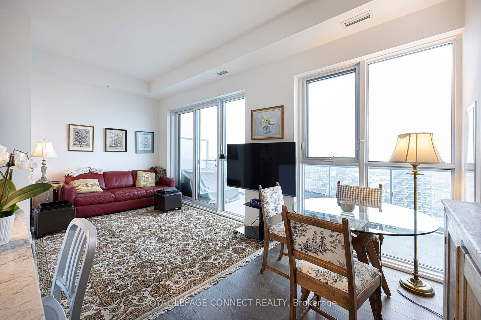 15 Lower Jarvis St, unit 4306 for rent - image #7