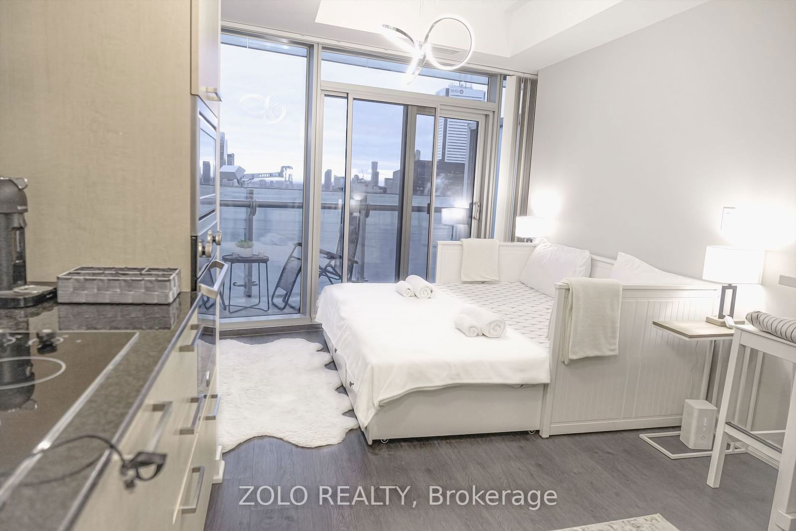 12 York St, unit 4908 for sale - image #6