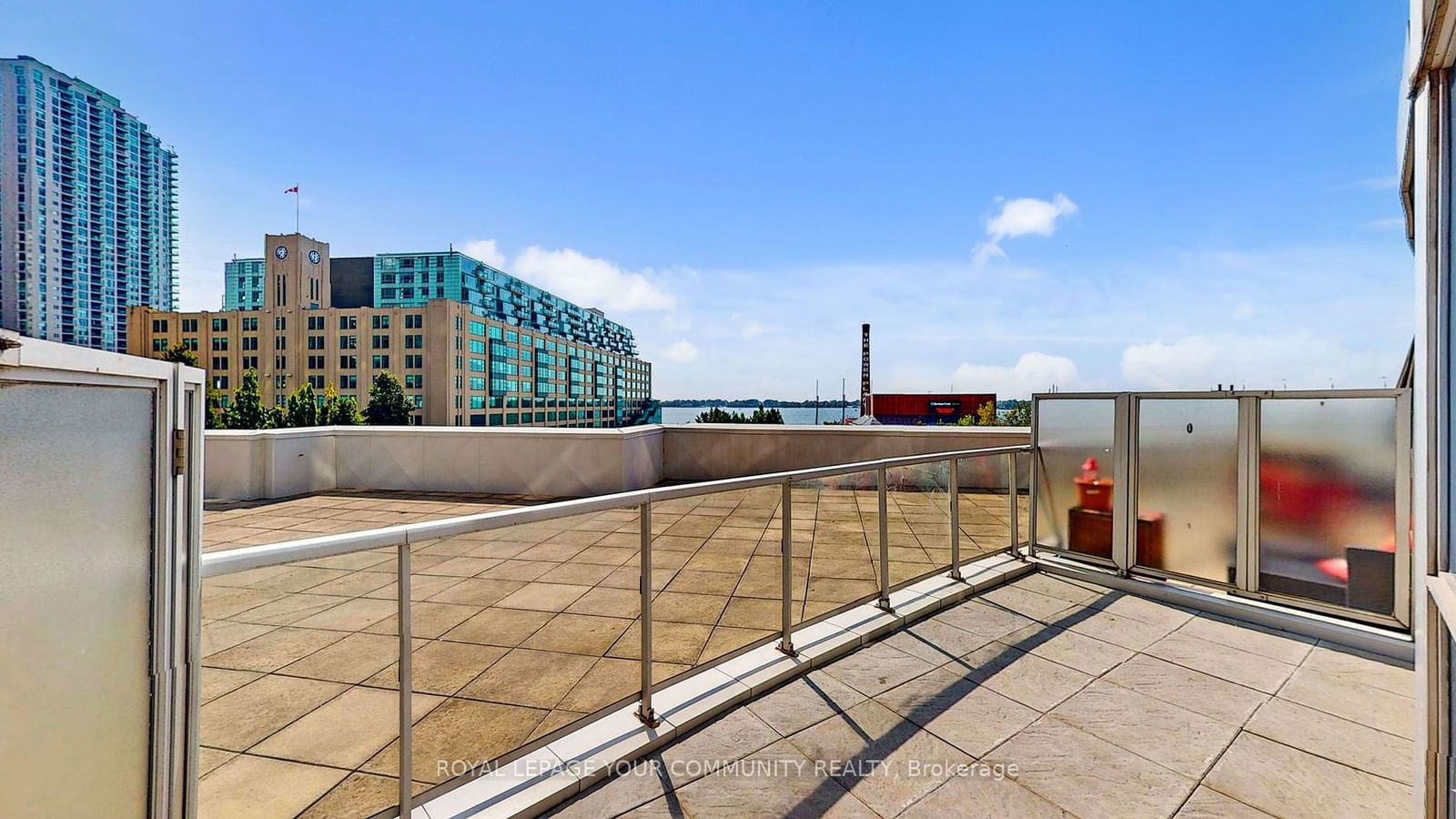 218 Queens Quay W, unit 403 for rent - image #24