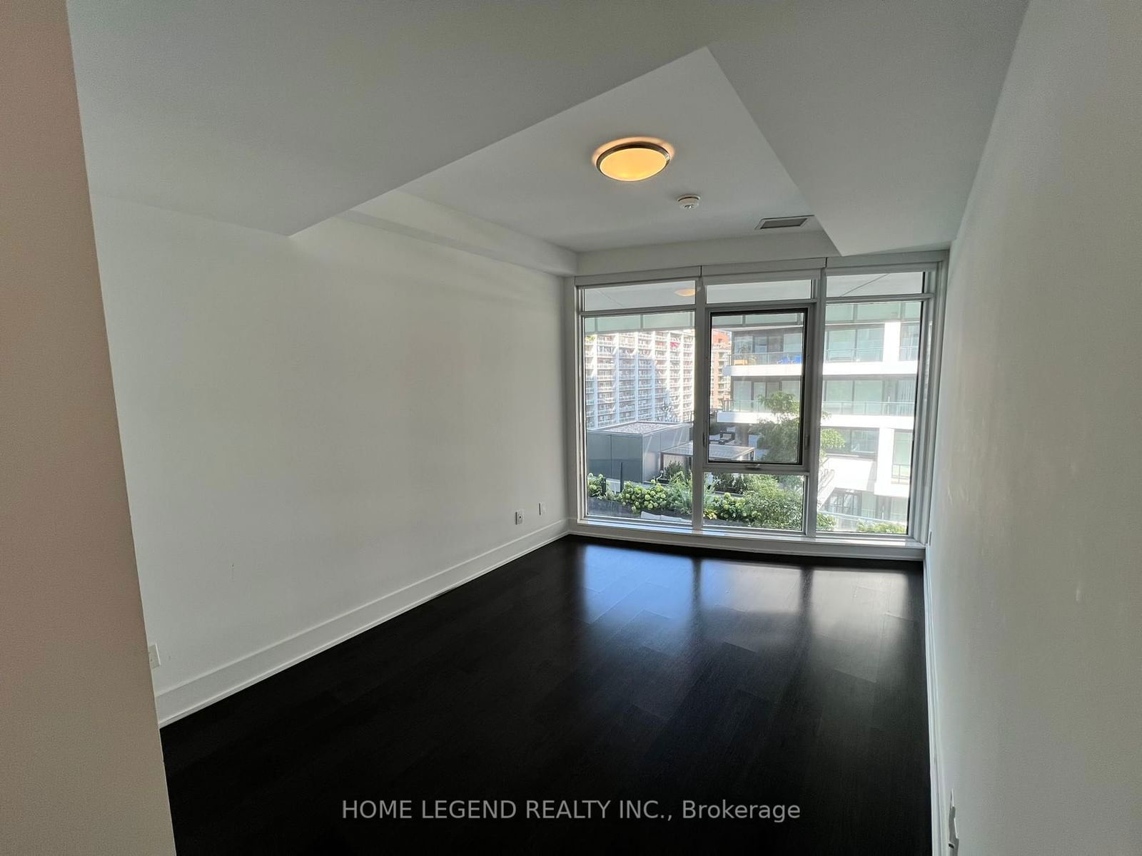 403 Church St, unit 907 for rent - image #5