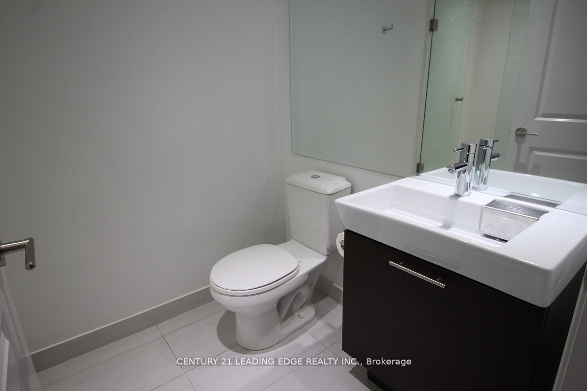 386 Yonge St, unit 4404 for rent - image #7