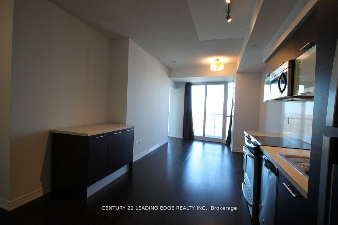 386 Yonge St, unit 4404 for rent - image #9