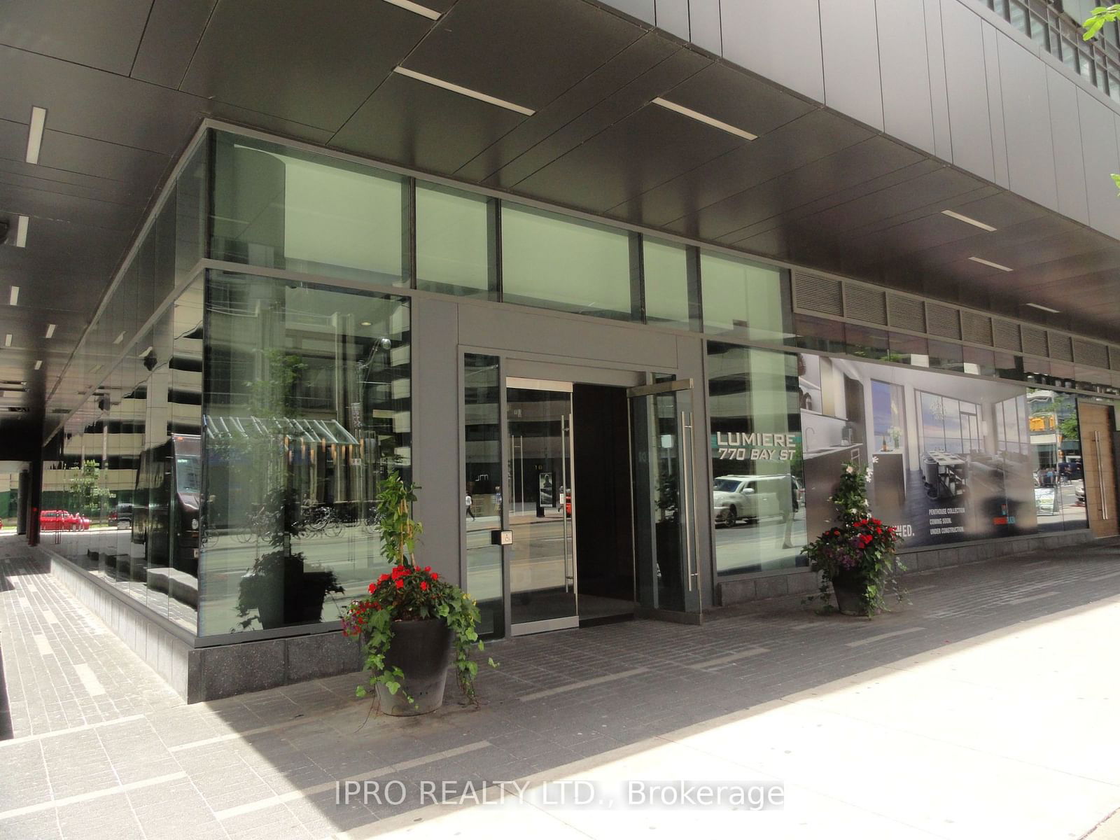 770 Bay St, unit 303 for rent