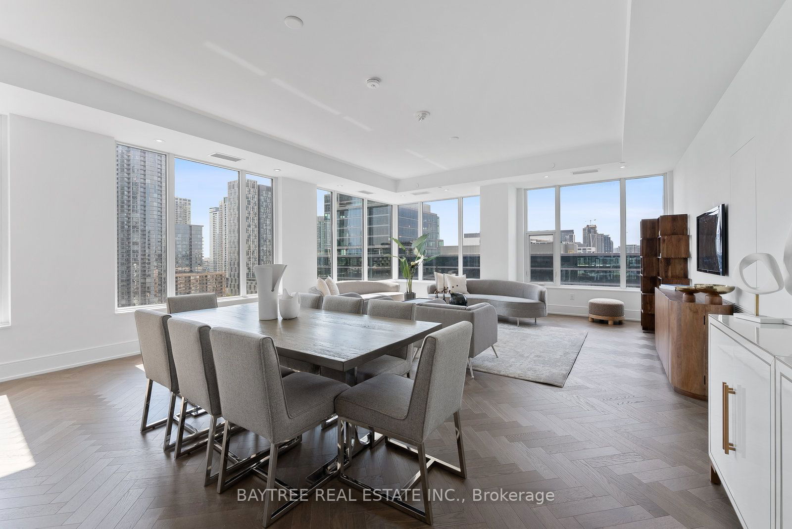 455 Wellington St W, unit 1108 for sale - image #14