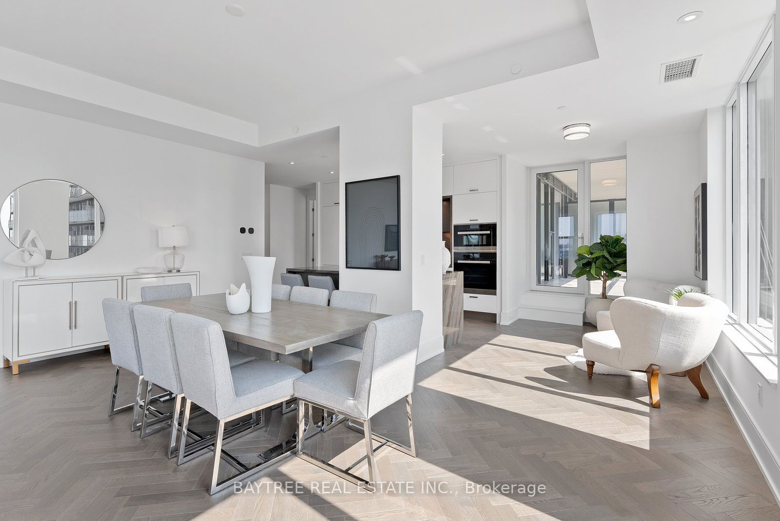 455 Wellington St W, unit 1108 for sale - image #15