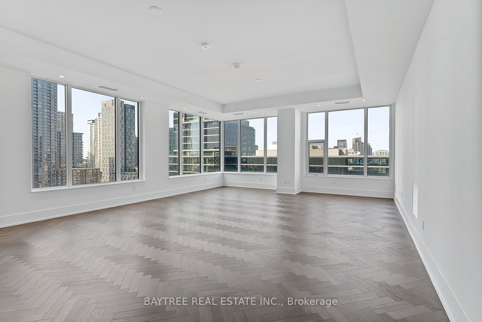 455 Wellington St W, unit 1108 for sale - image #7