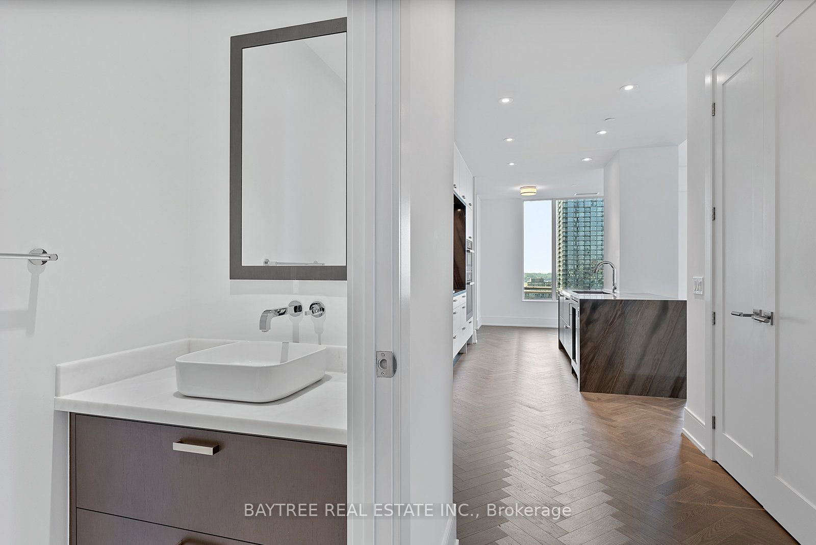 455 Wellington St W, unit 1108 for sale - image #9