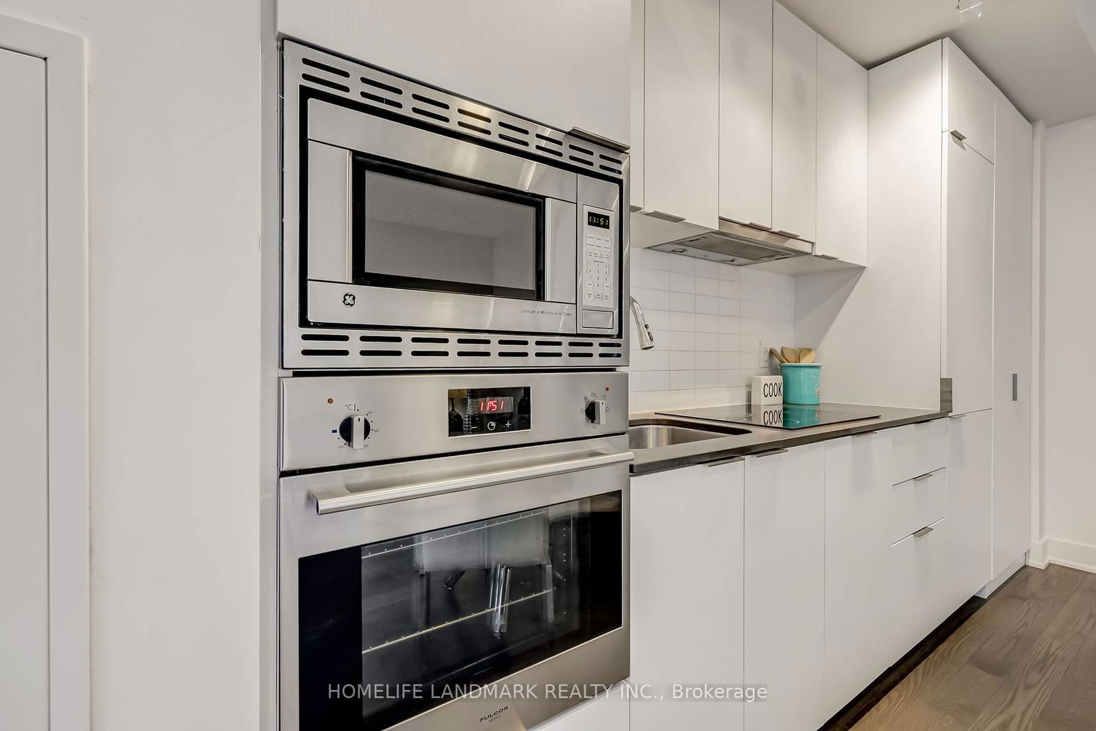 955 Bay St, unit 604 for sale - image #15