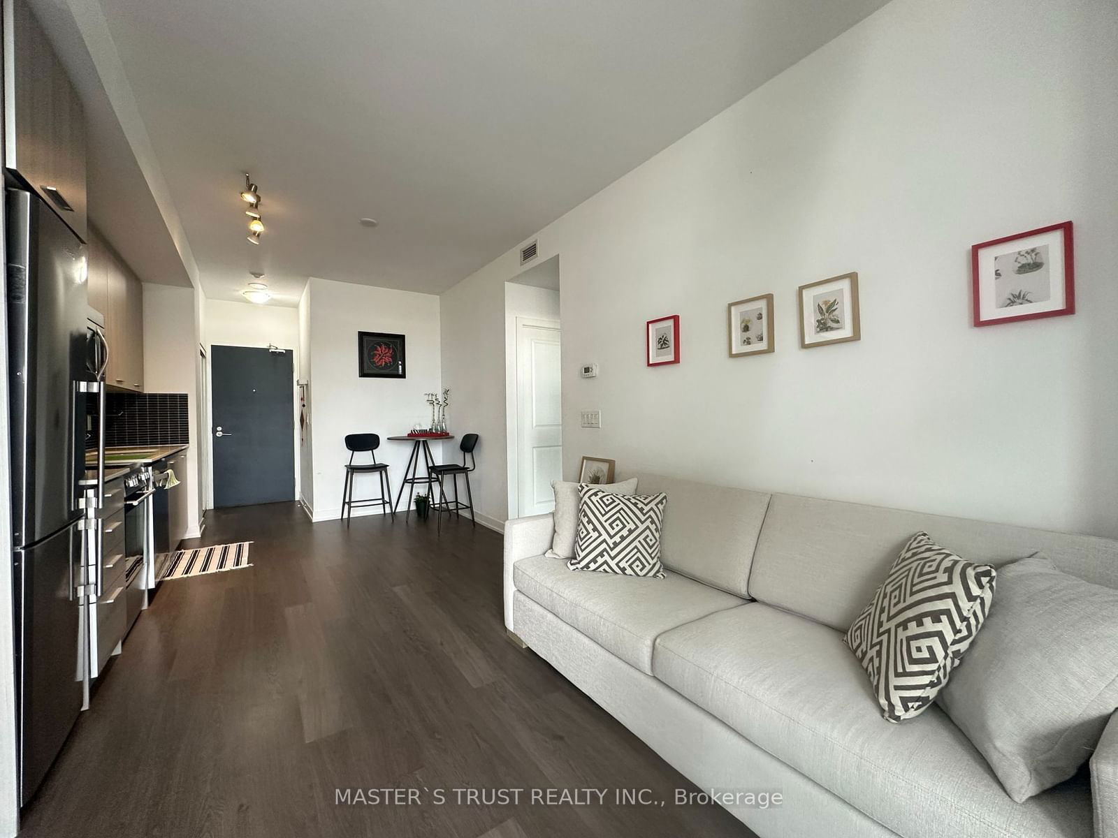 105 George St, unit 601 for sale - image #14