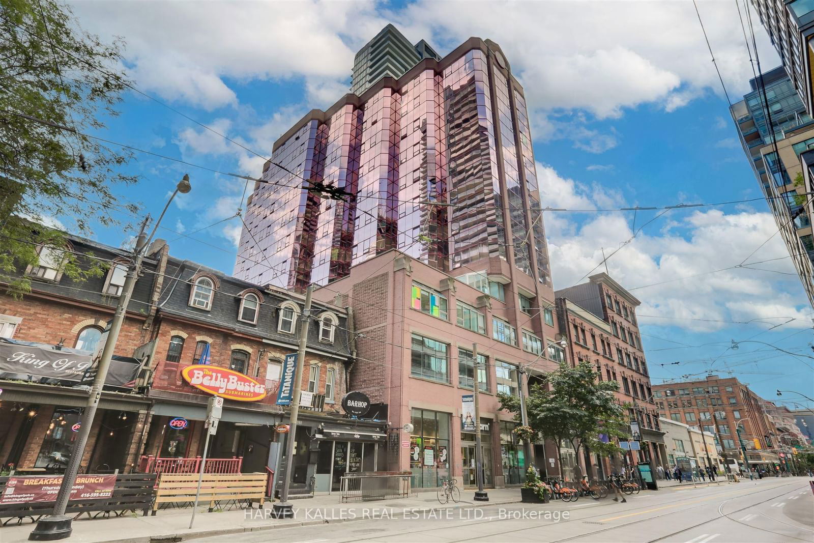 393 King St W, unit 404 for sale - image #1