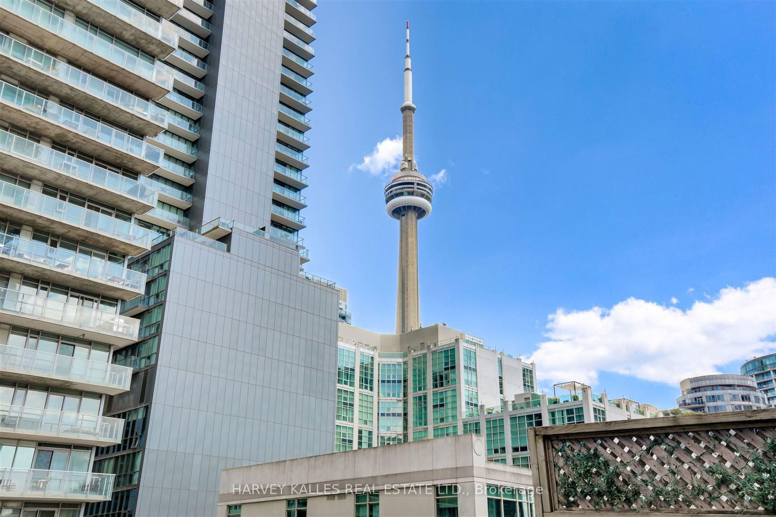 393 King St W, unit 404 for sale - image #24