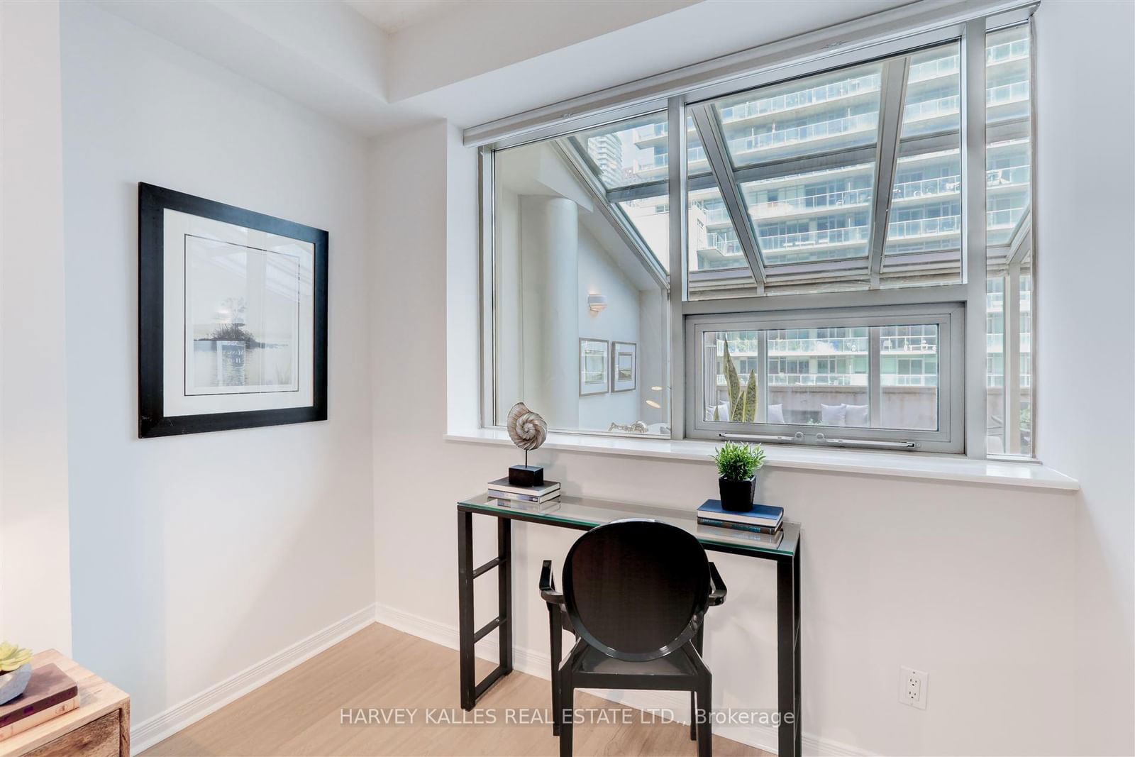 393 King St W, unit 404 for sale - image #29