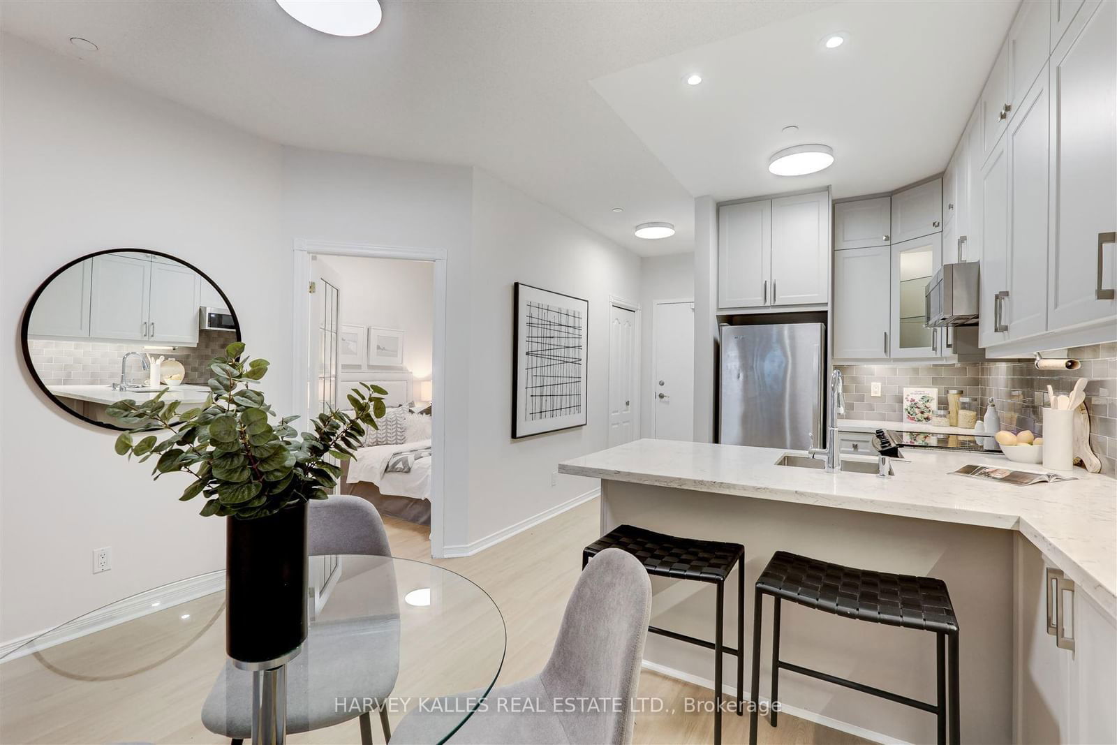 393 King St W, unit 404 for sale - image #7