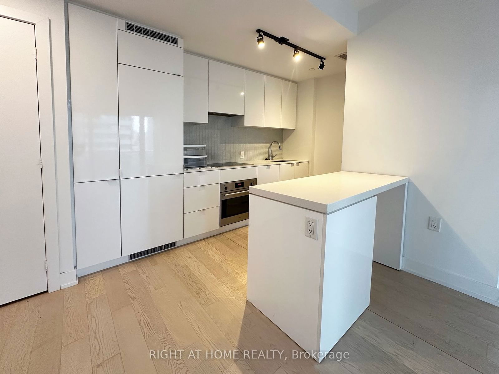 7 Grenville St, unit 2503 for rent - image #1