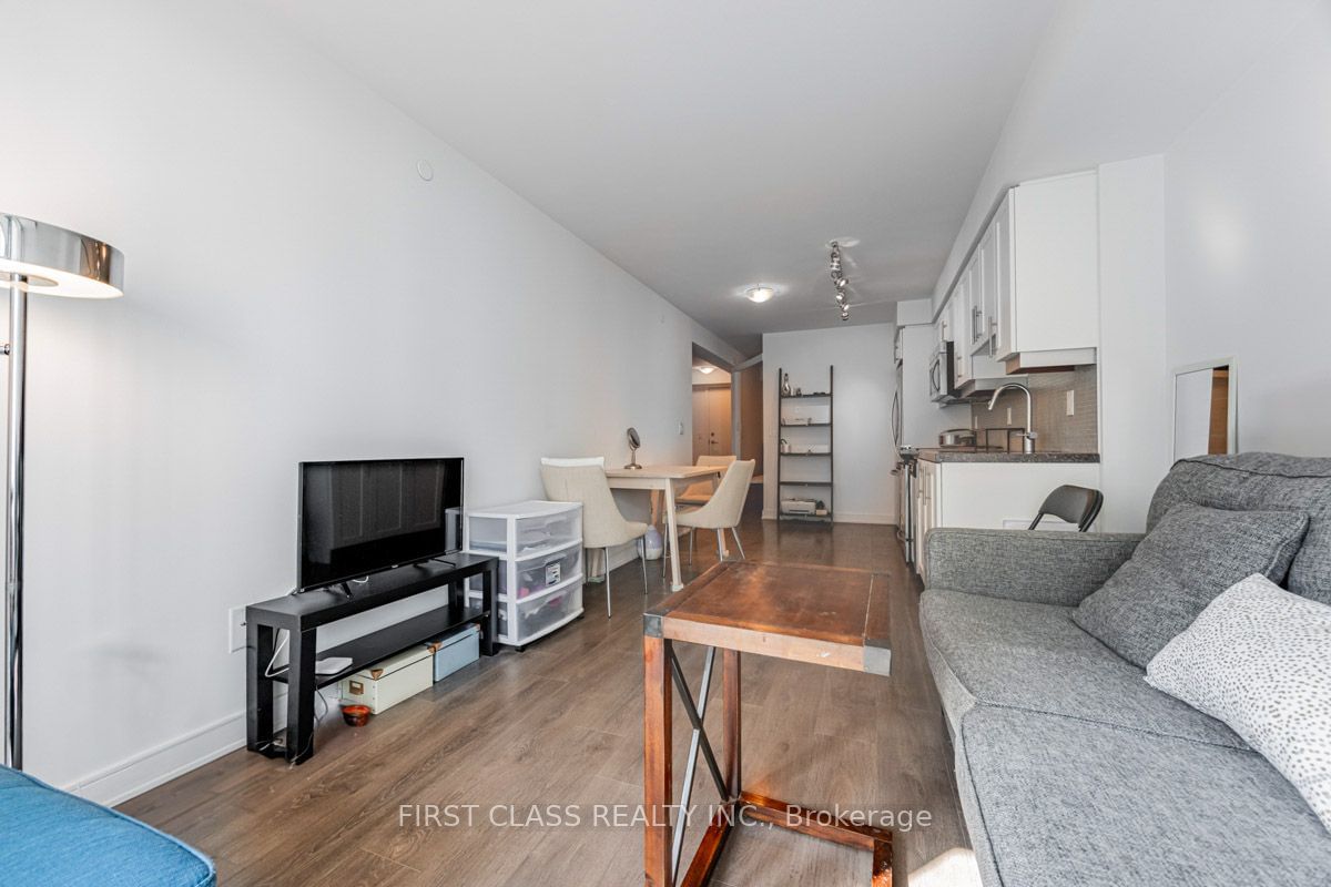 525 Adelaide St W, unit 1022 for sale - image #4