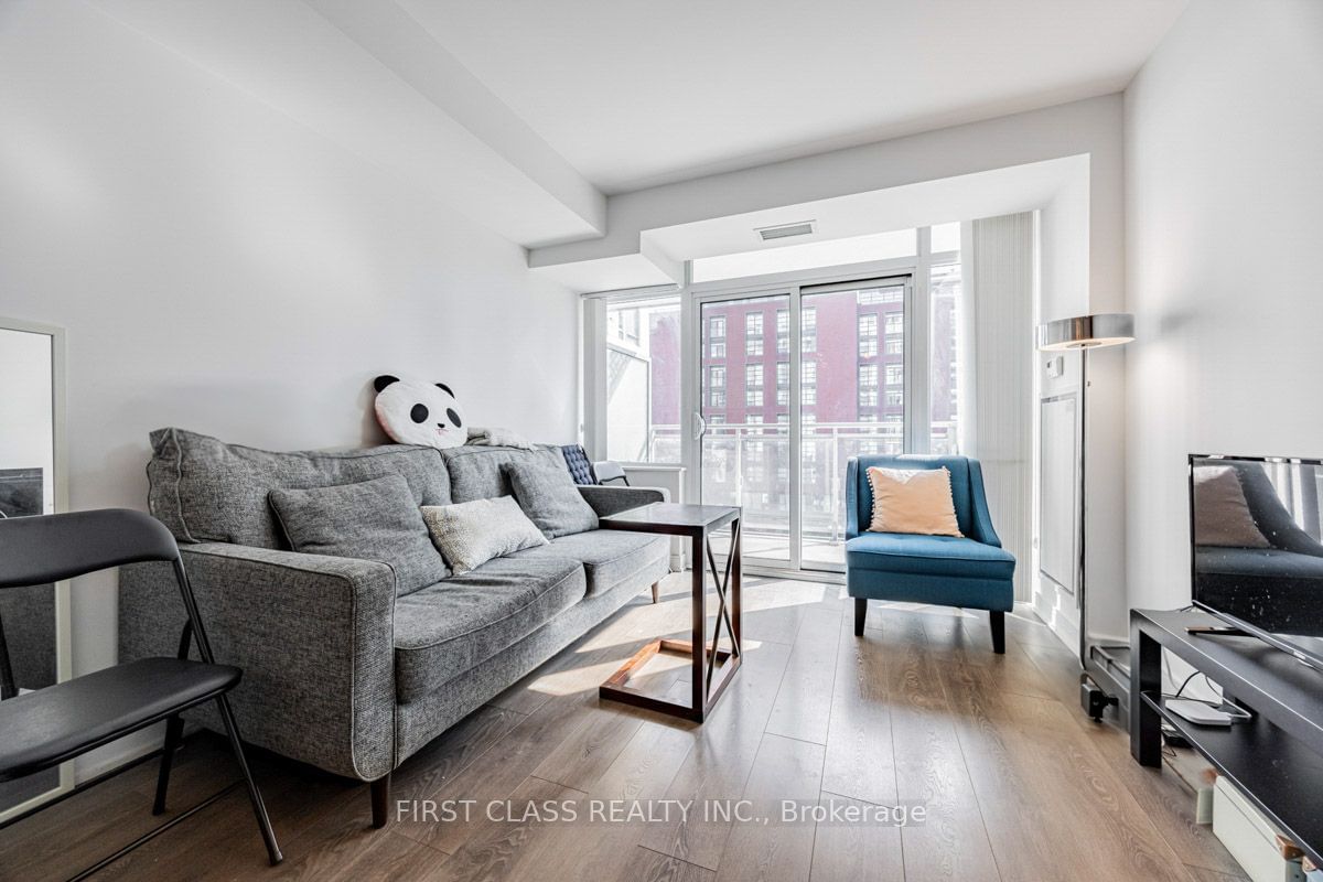 525 Adelaide St W, unit 1022 for sale - image #6