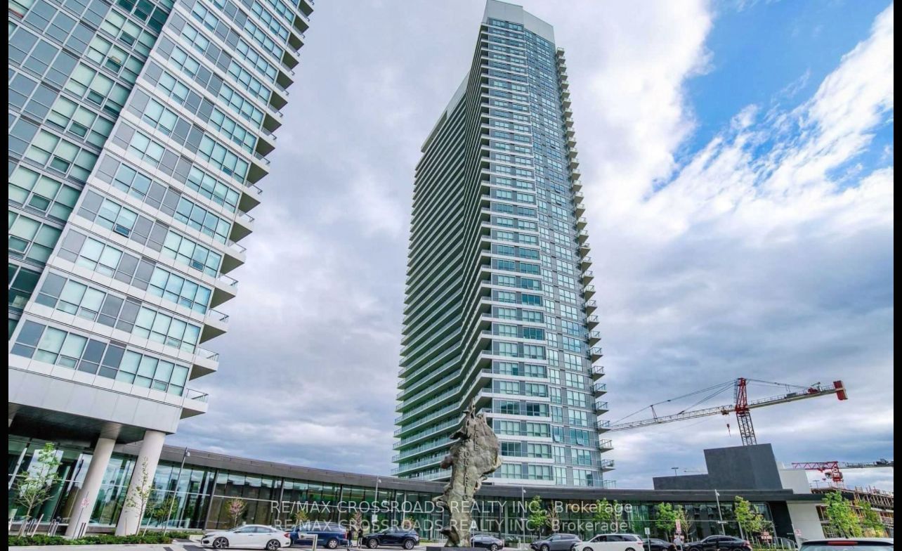 115 Mcmahon Dr, unit 1507 for rent - image #2