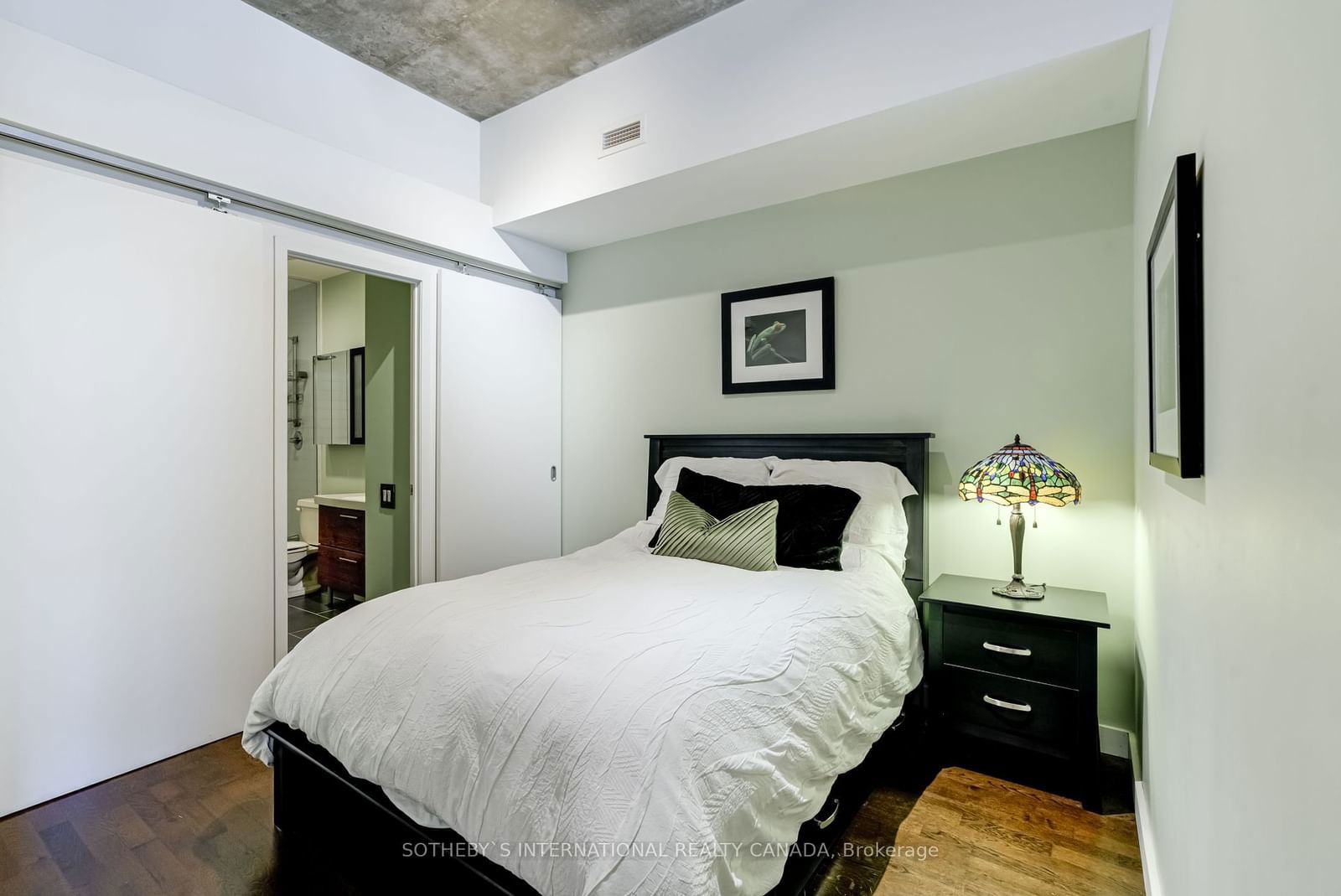 33 Mill St, unit 415 for sale - image #23