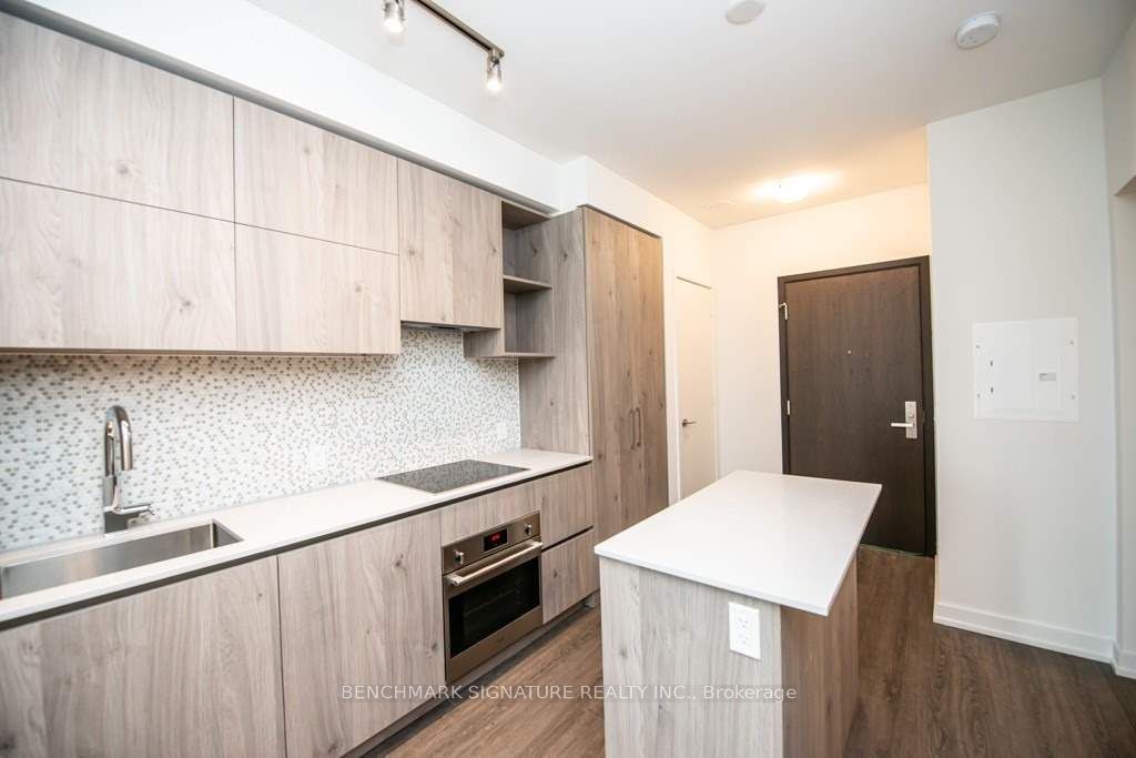 1 Yorkville Ave, unit 2812 for rent - image #2