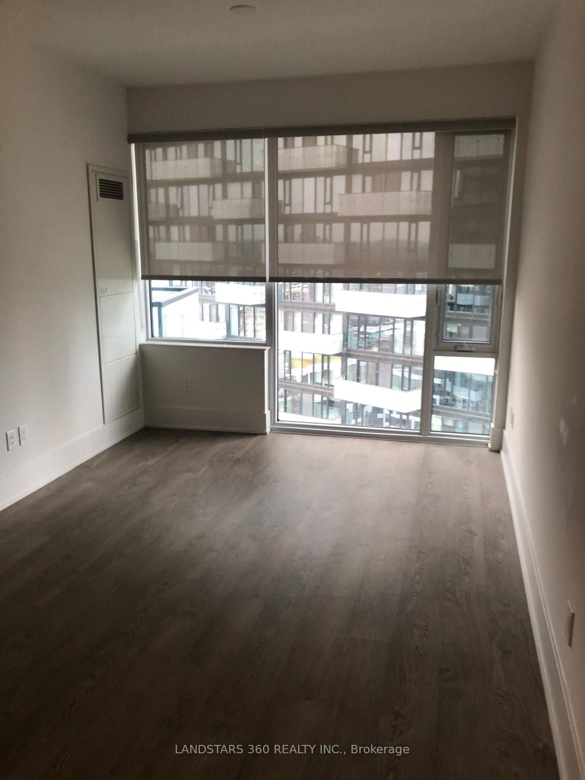 470 Front St W, unit 2210 for rent