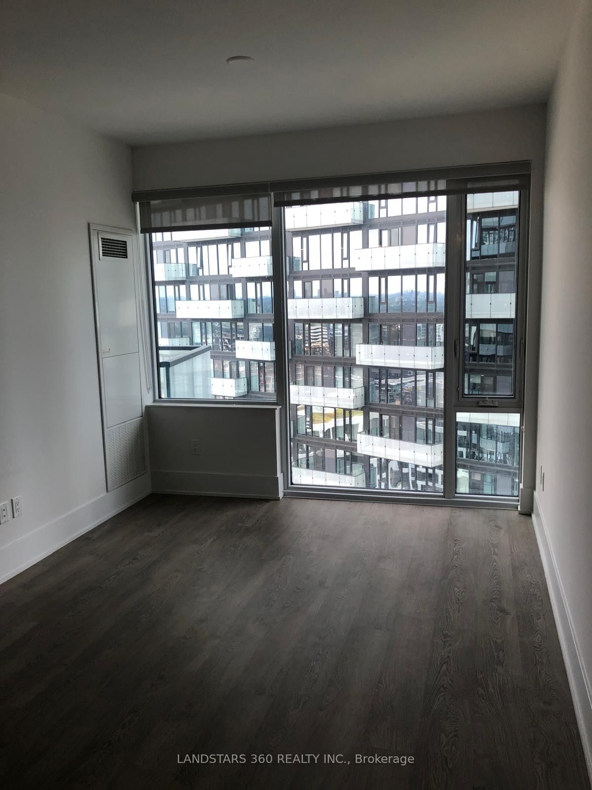 470 Front St W, unit 2210 for rent