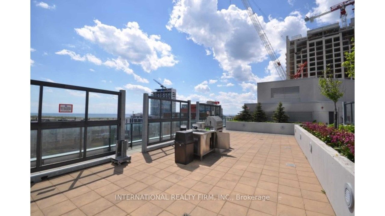 600 Fleet St N, unit 433 for rent - image #16