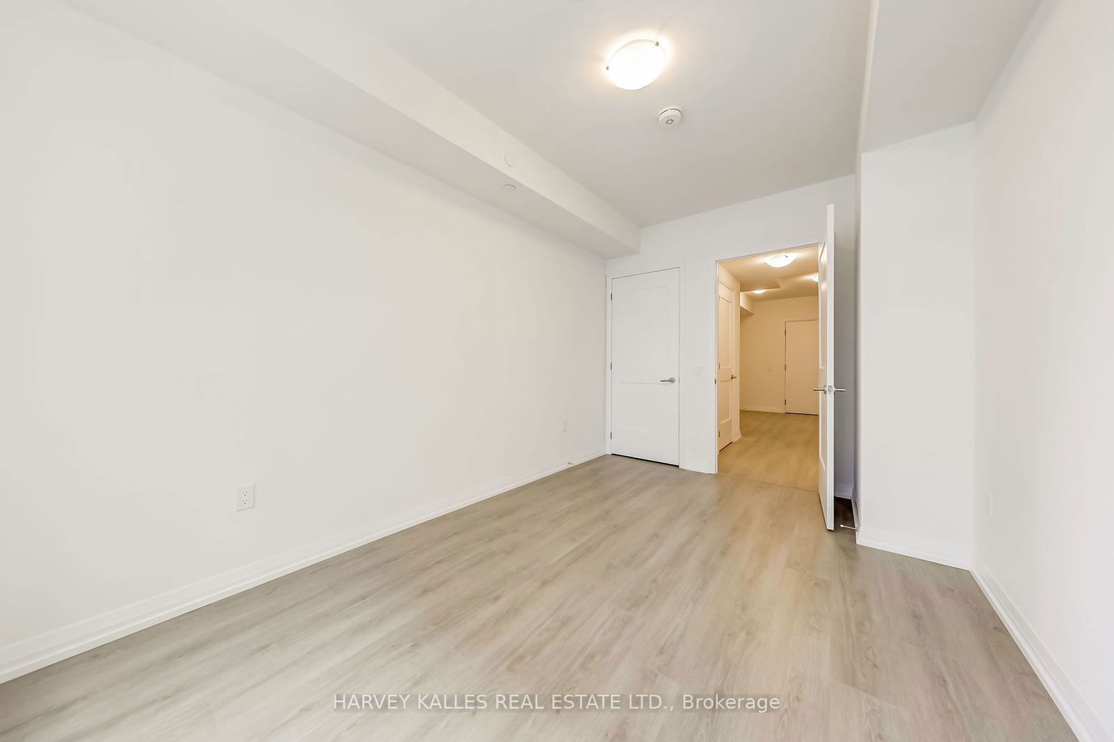 25 Holly St, unit TH105 for sale - image #22