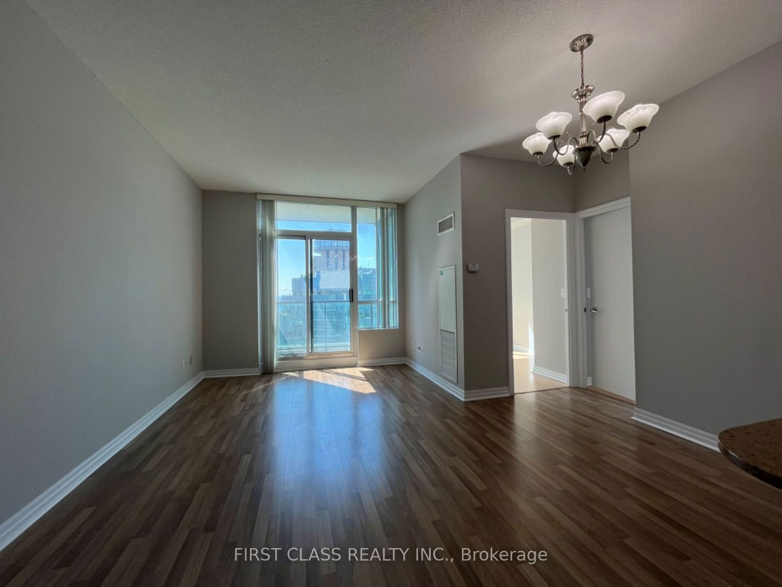 12 Yonge St, unit 2607 for rent