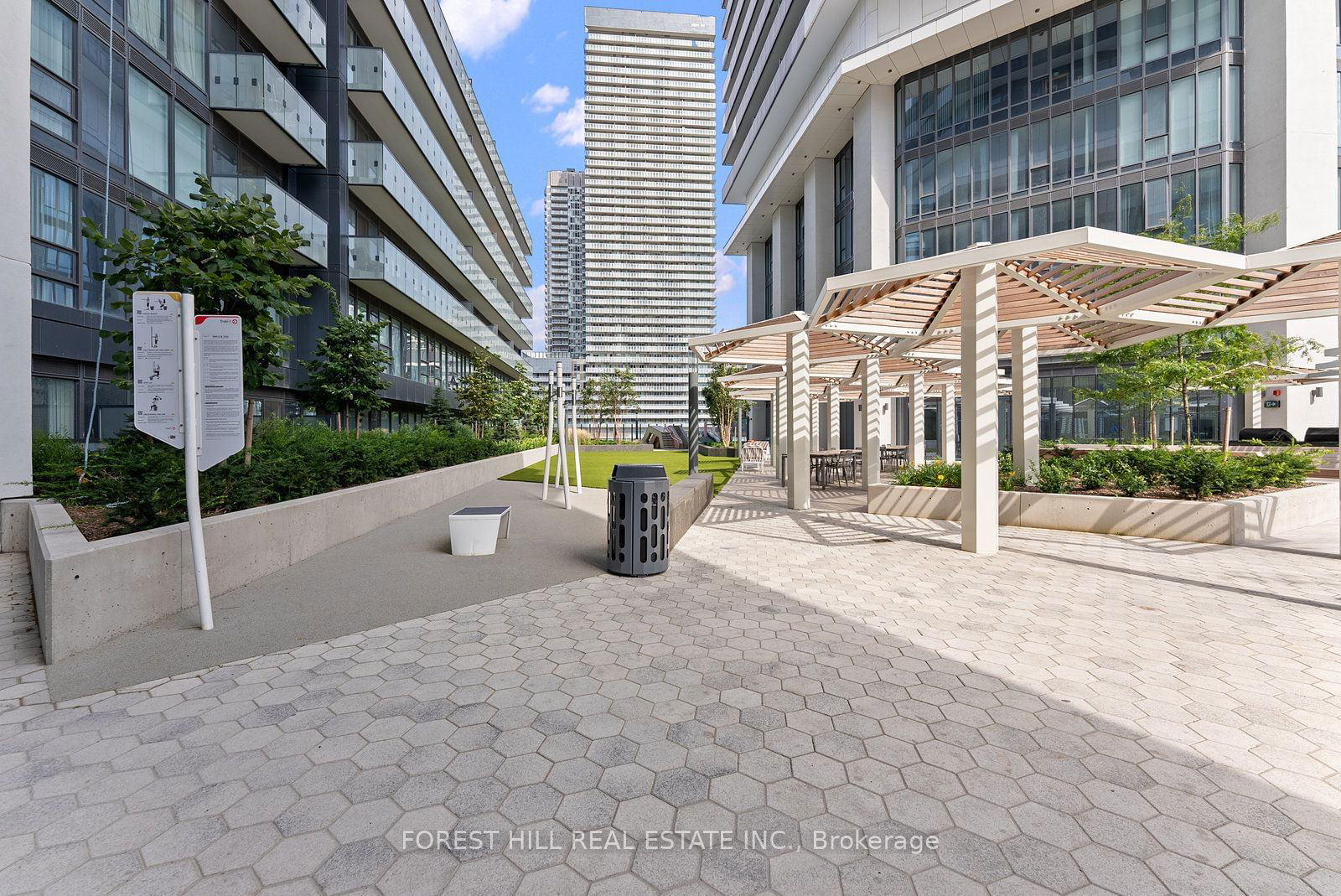 138 Downes St, unit 6302 for rent