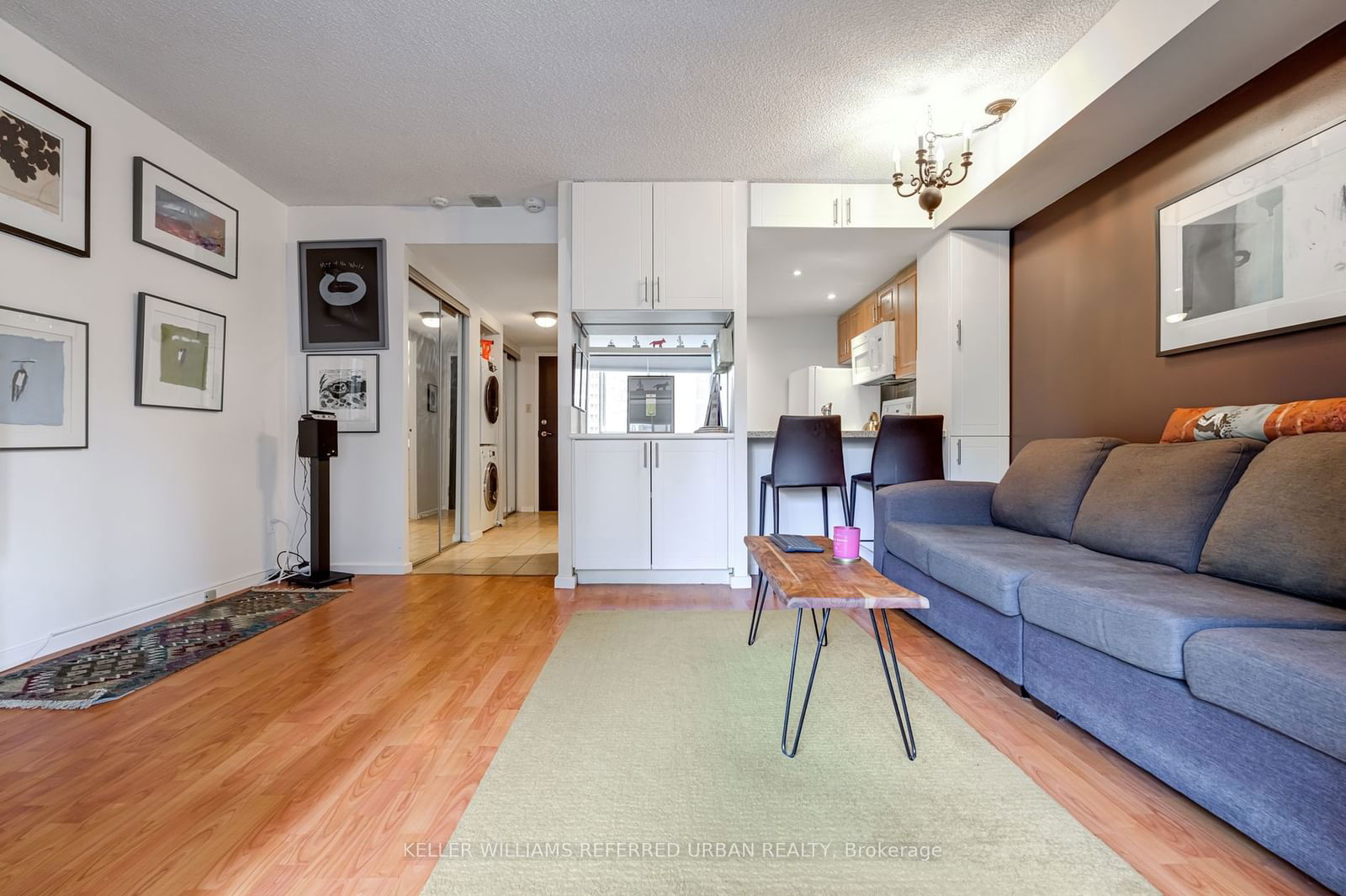 60 Homewood Ave, unit 332 for rent