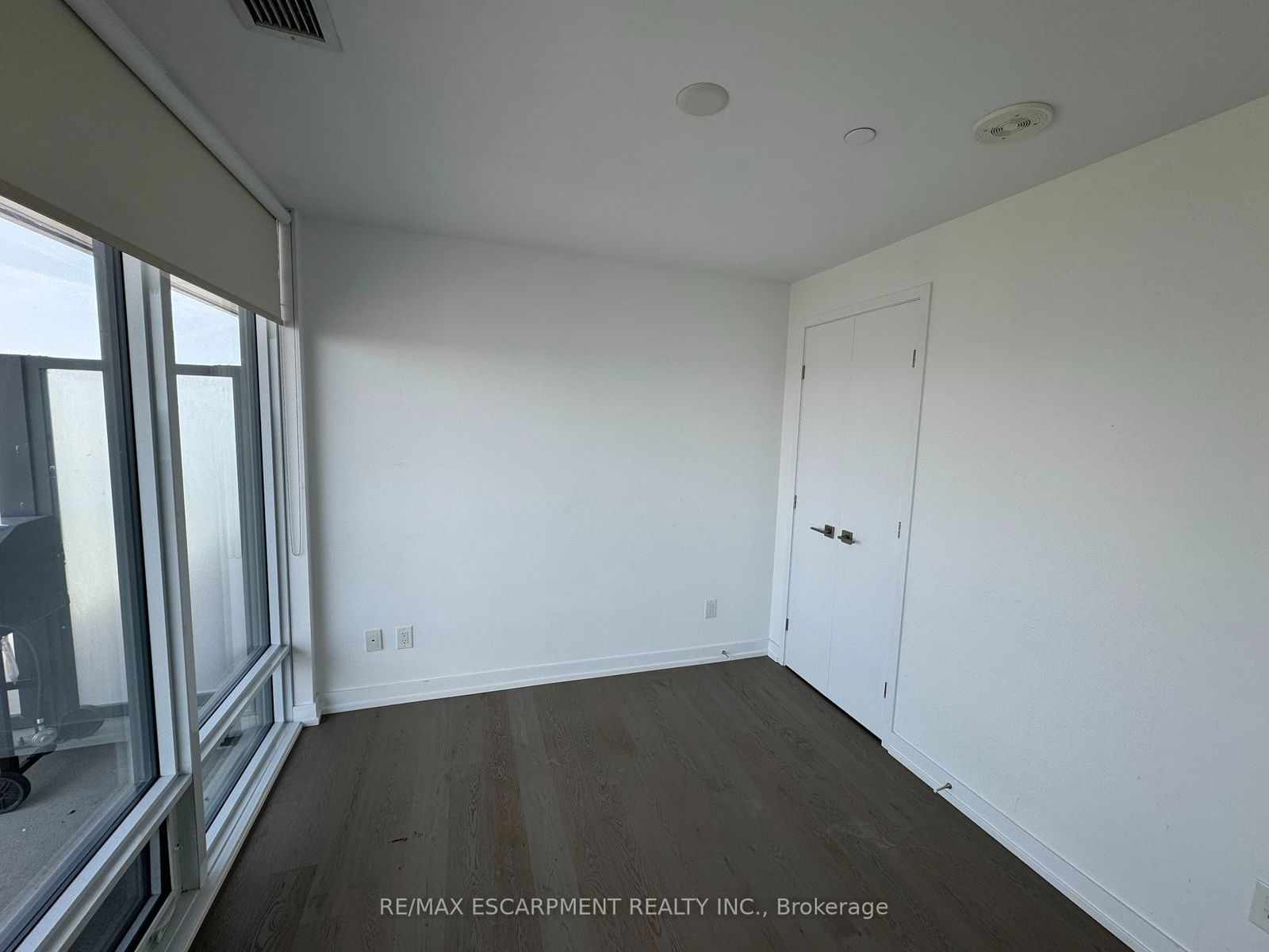 488 University Ave, unit 2816 for rent - image #26