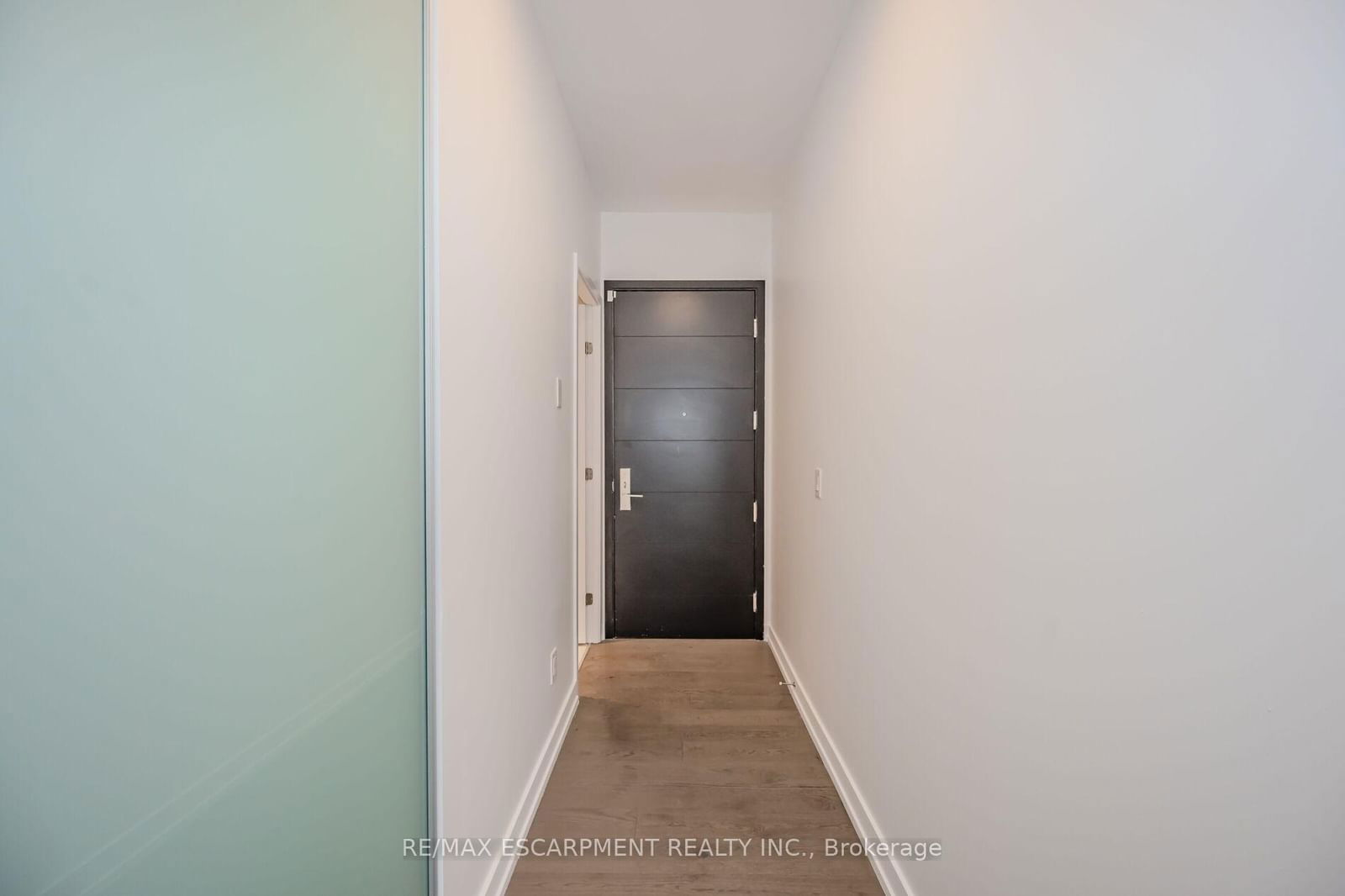 488 University Ave, unit 2816 for rent - image #7