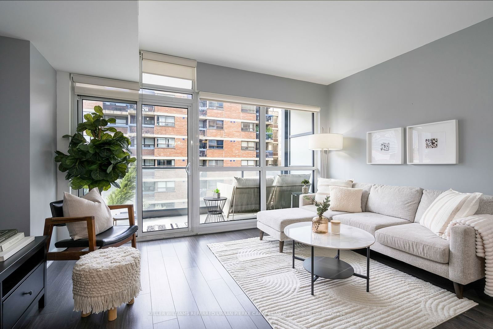 210 Simcoe St, unit 604 for sale - image #10