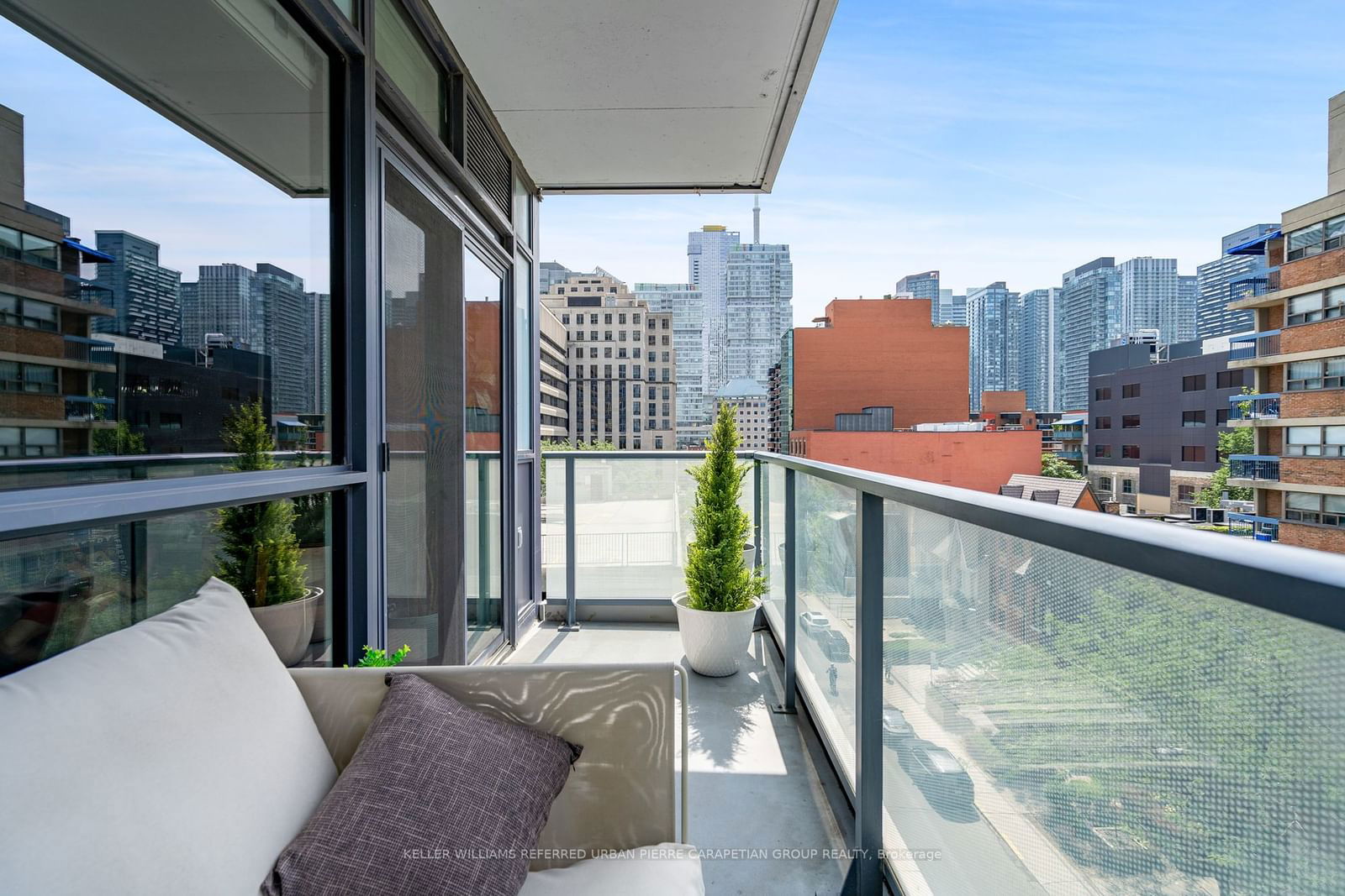 210 Simcoe St, unit 604 for sale - image #32