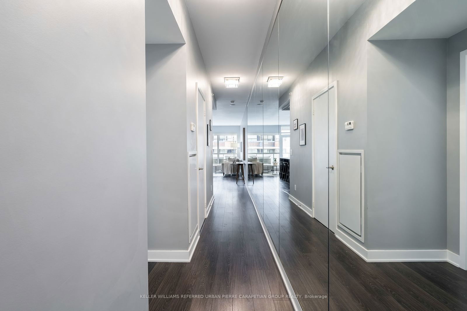 210 Simcoe St, unit 604 for sale - image #6