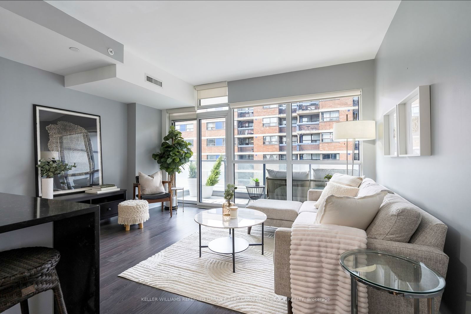 210 Simcoe St, unit 604 for sale - image #7