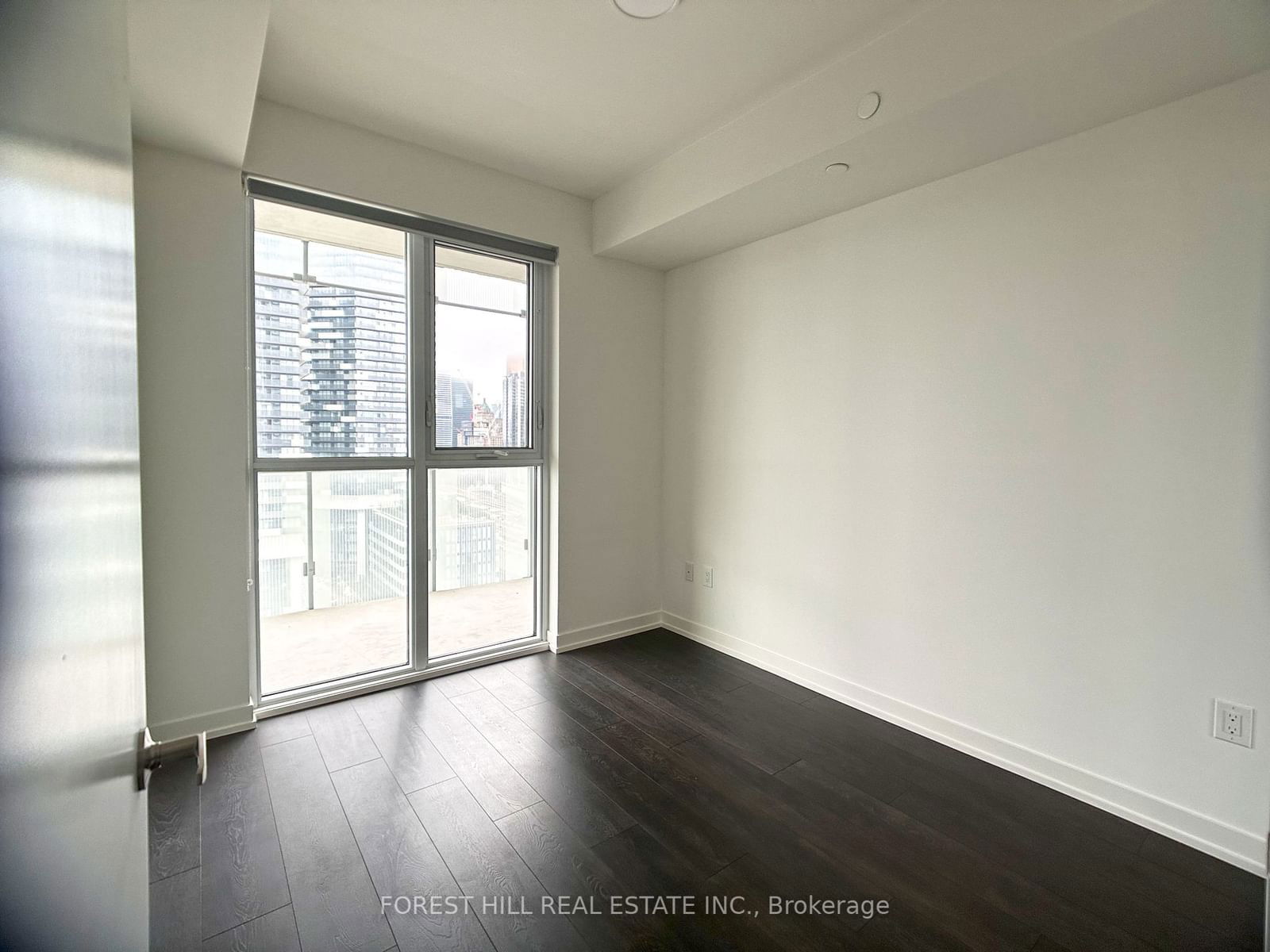 15 Lower Jarvis St, unit 1605 for rent - image #11