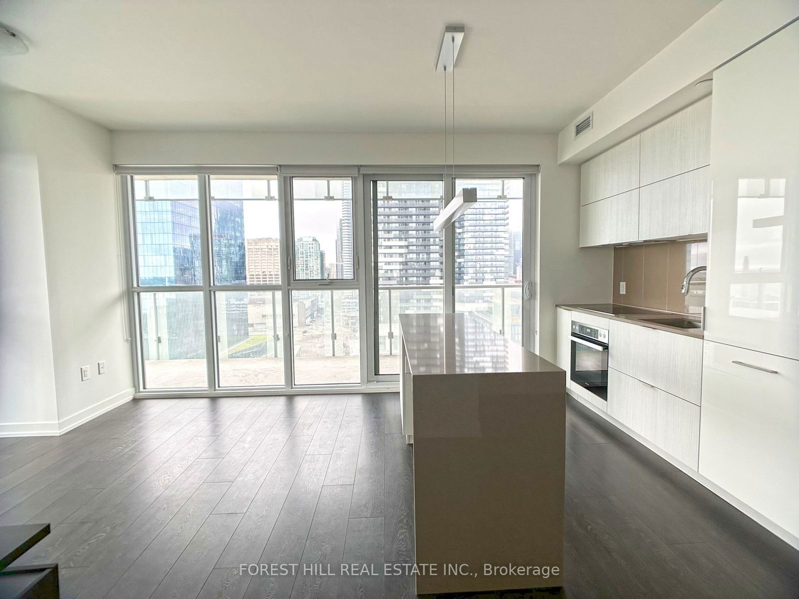 15 Lower Jarvis St, unit 1605 for rent - image #2