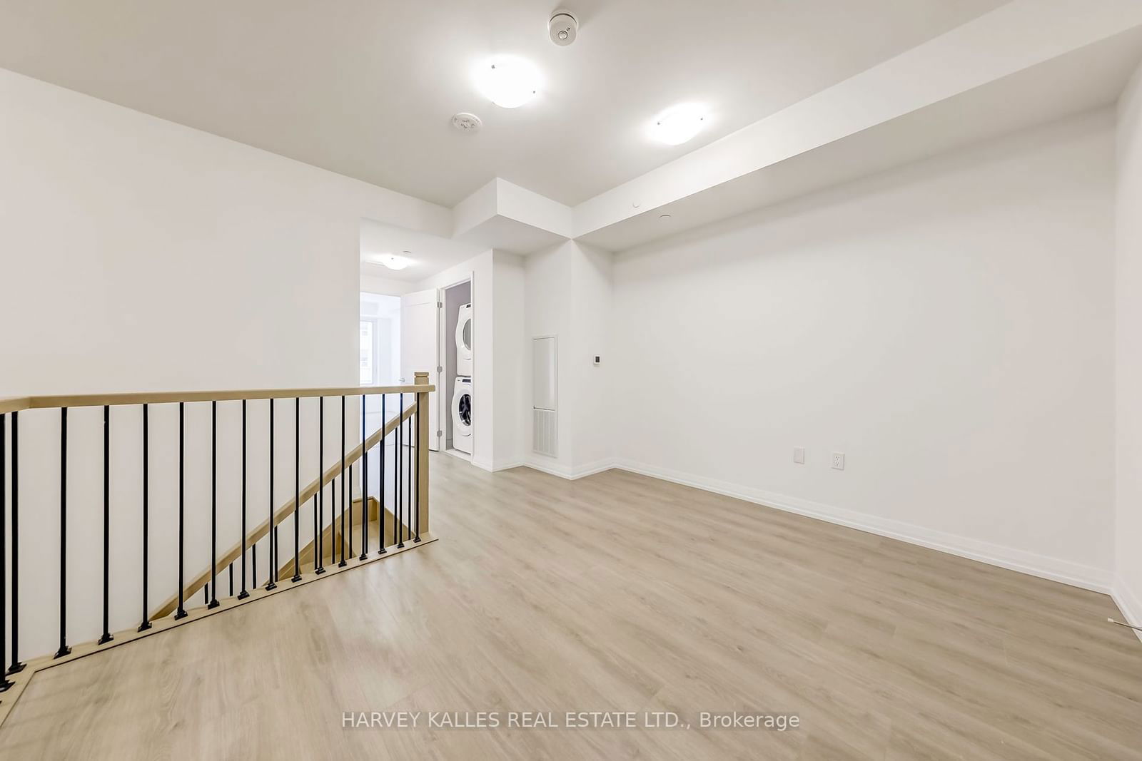 25 Holly St, unit TH105 for rent - image #20