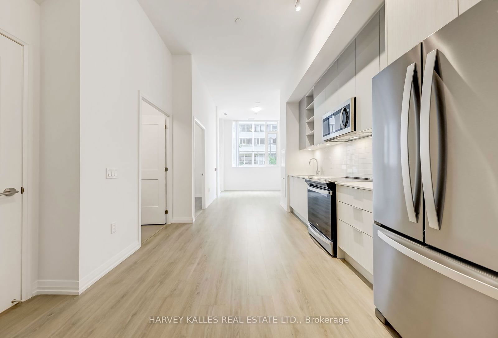 25 Holly St, unit TH105 for rent - image #8