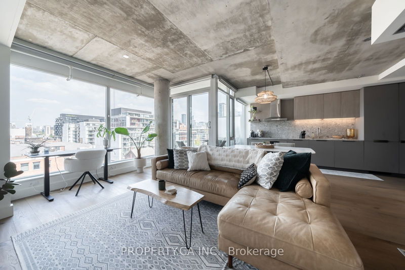 75 Portland St, unit 1001 for rent - image #1