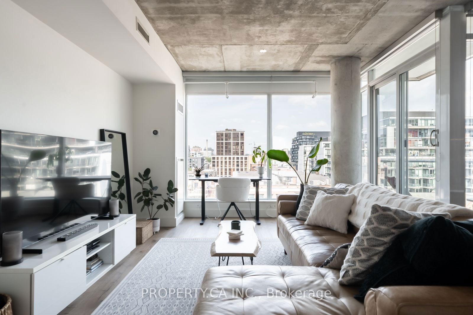 75 Portland St, unit 1001 for rent - image #7