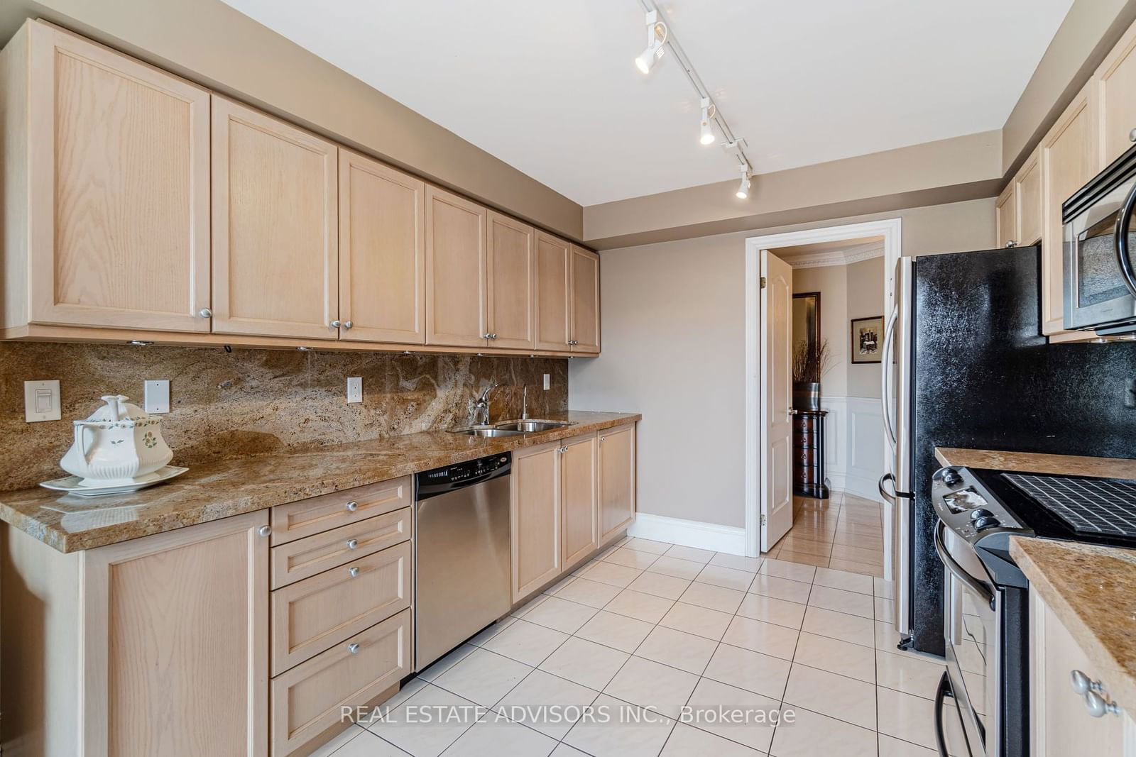 75 York Mills Rd, unit 309 for sale - image #8