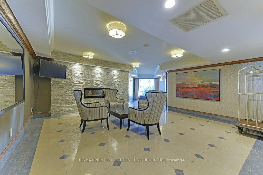 18 Concorde Pl, unit Ph10 for sale - image #32