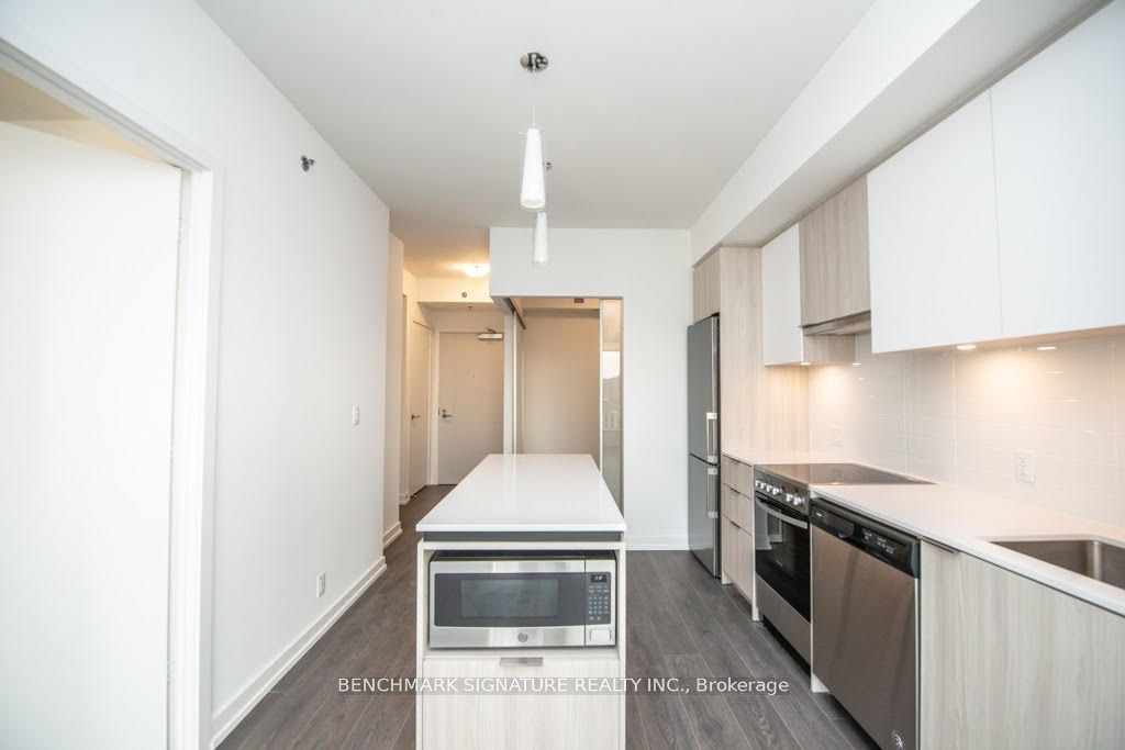 203 College St, unit 1805 for rent - image #4