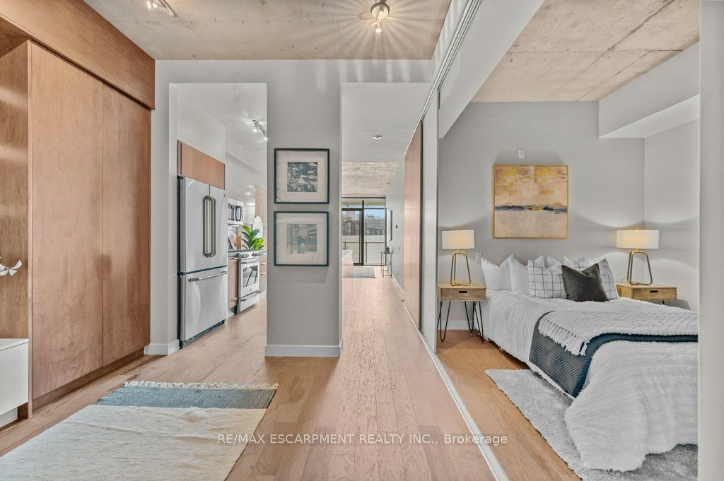 25 Stafford St, unit 703 for sale - image #25