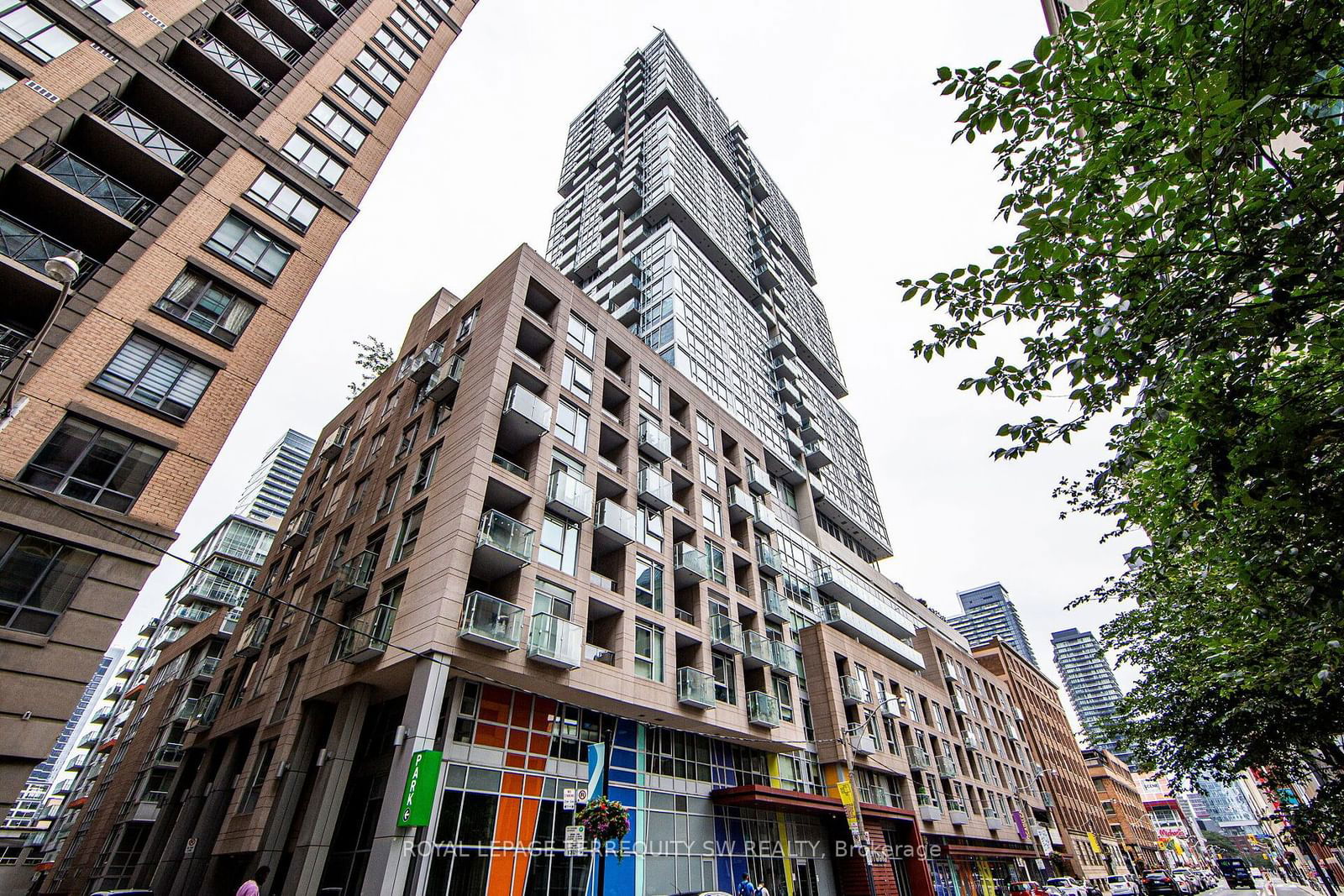 199 Richmond St, unit 1707 for sale - image #1