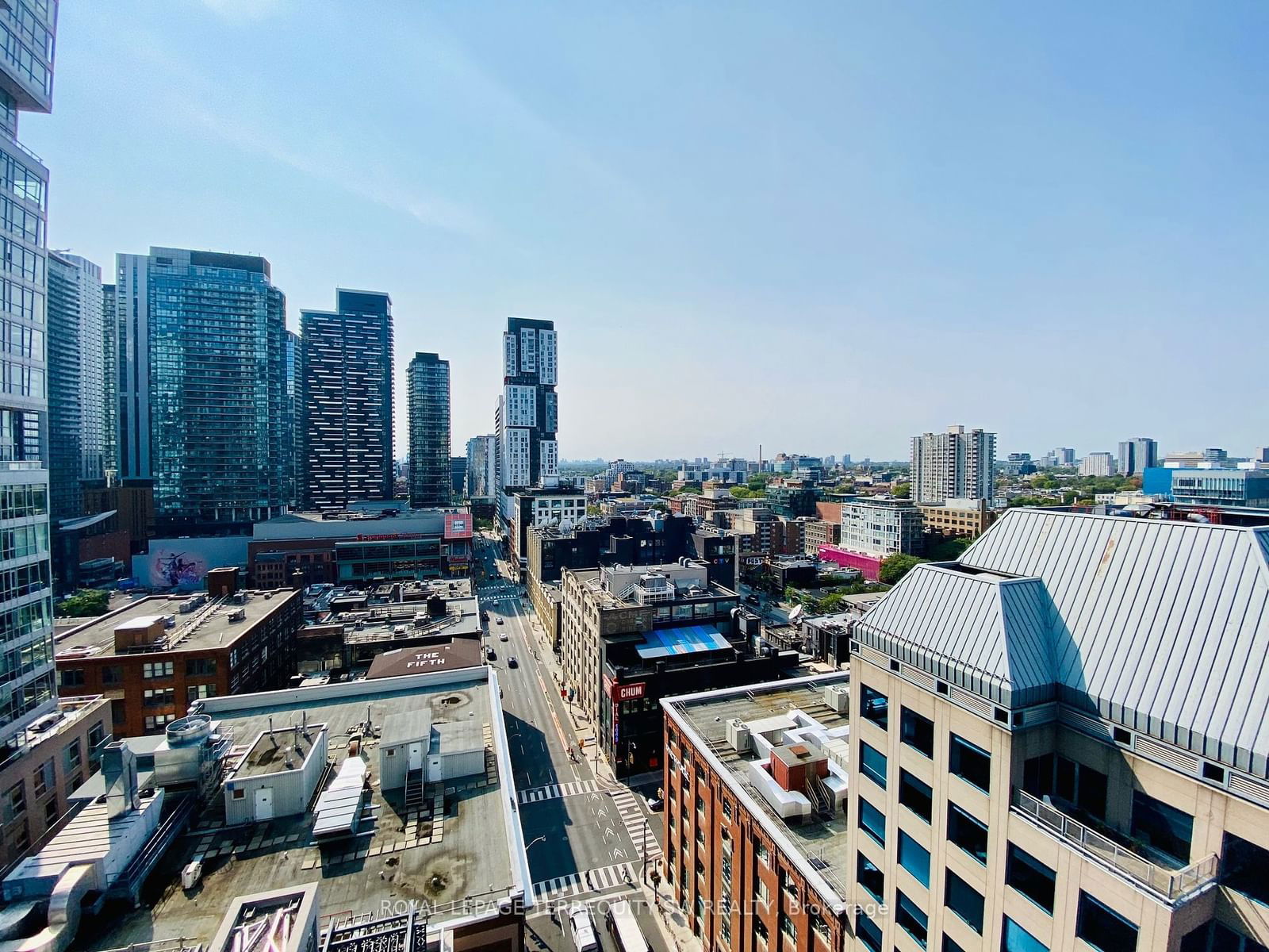 199 Richmond St, unit 1707 for sale - image #30