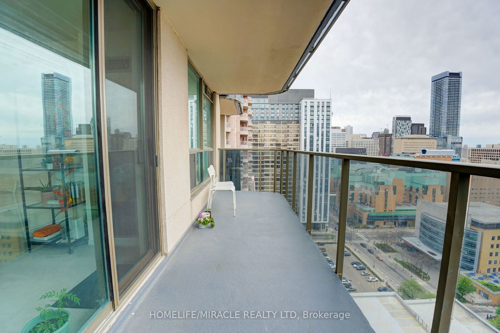 750 Bay St, unit 2705 for sale - image #18