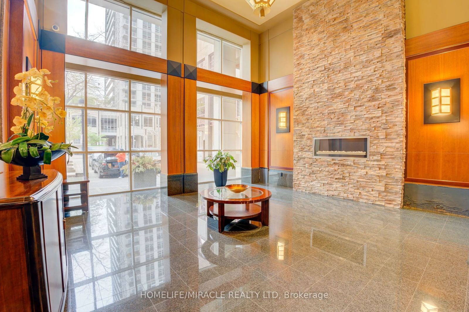 750 Bay St, unit 2705 for sale - image #25